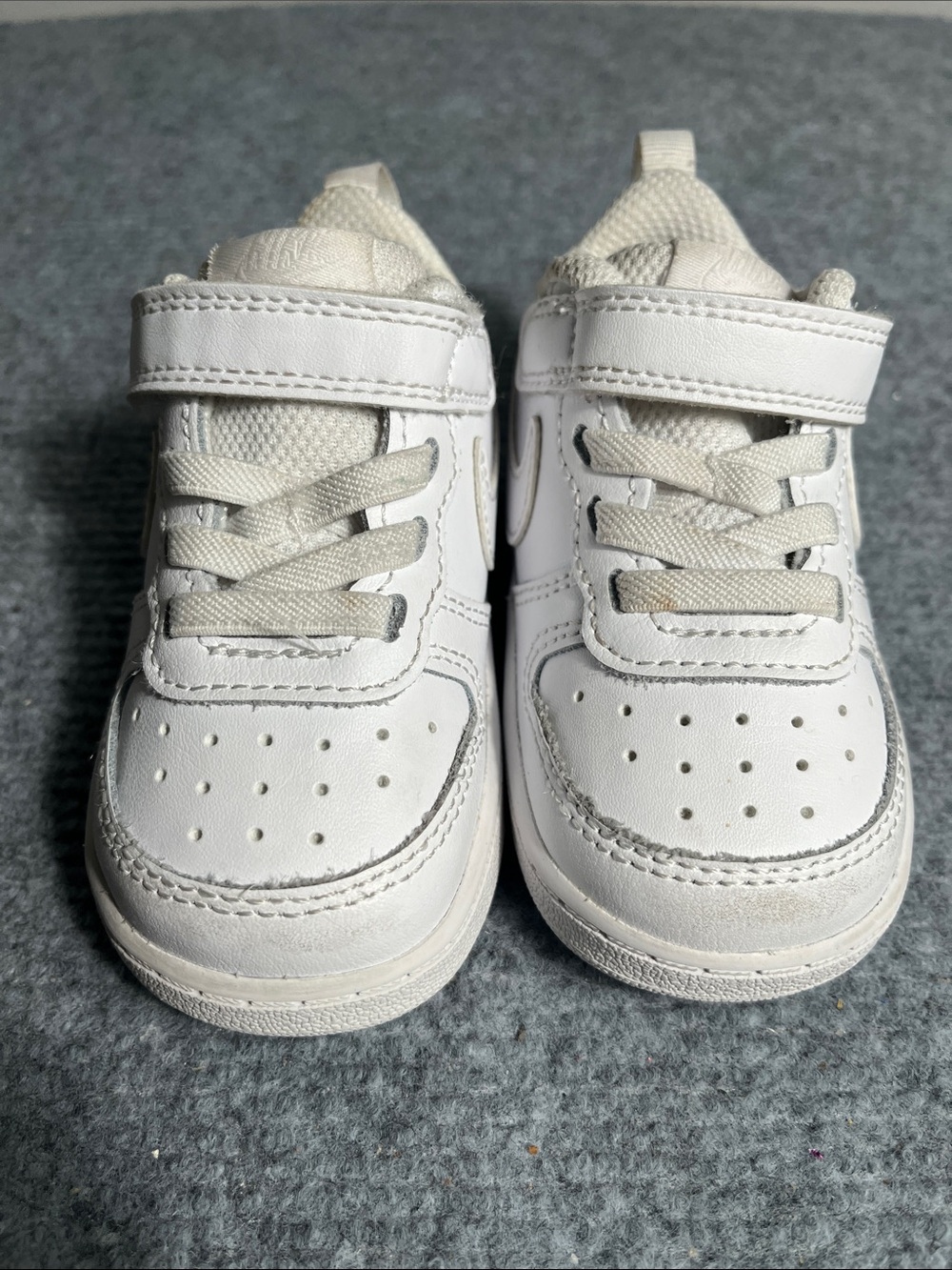 Nike Kids White Velcro & Lace Sneakers. Some light staining.
